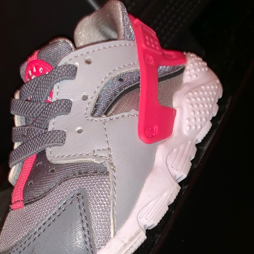 Baby shoes